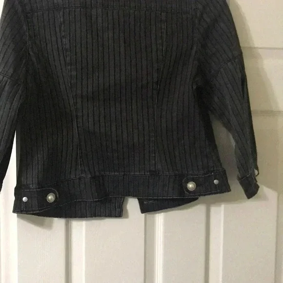 LAL‎ Jacket - Picture 6 of 7